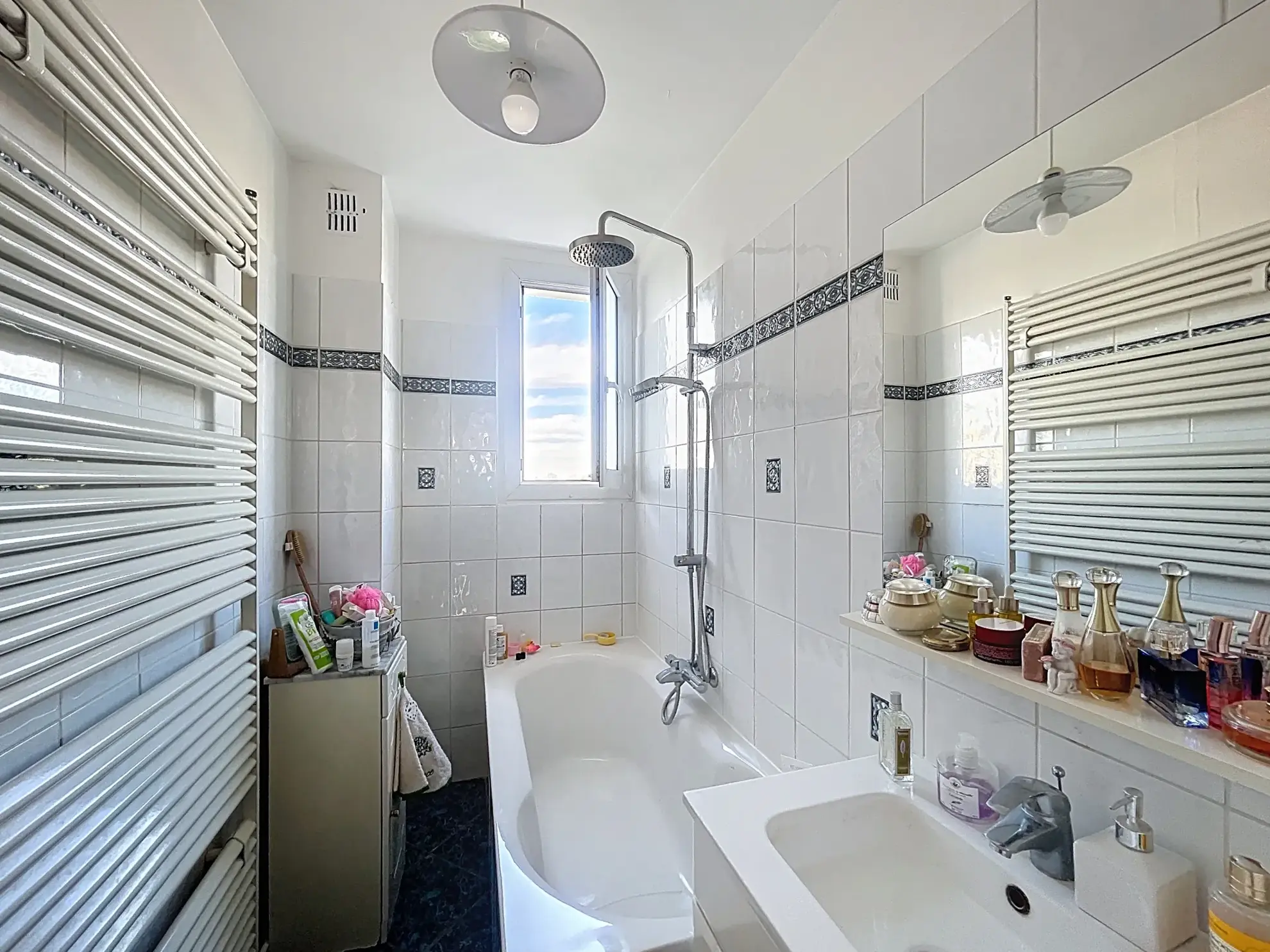 Magnifique appartement 3 pièces avec balcon, cave et parking à Rueil-Malmaison 