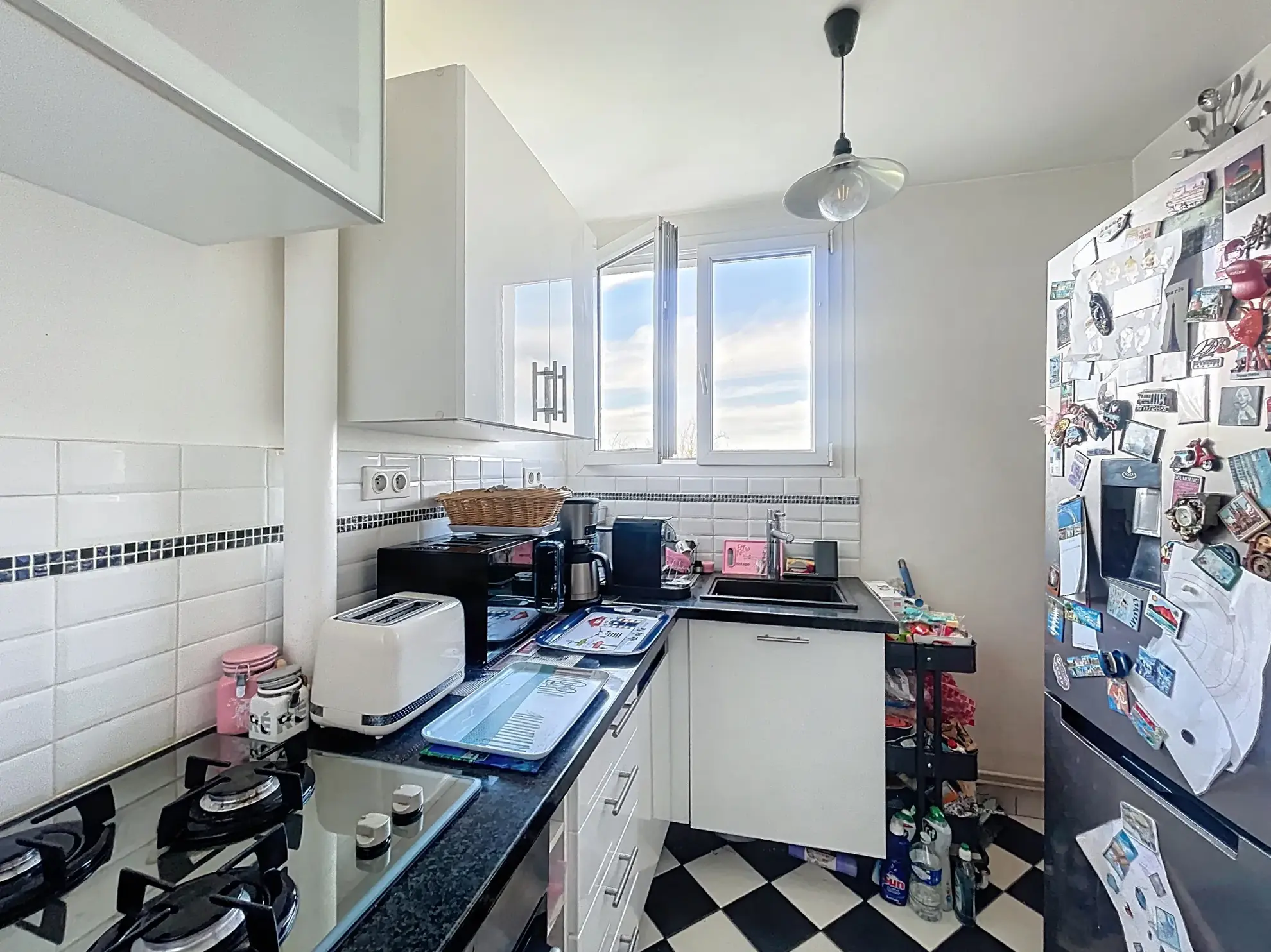 Magnifique appartement 3 pièces avec balcon, cave et parking à Rueil-Malmaison 