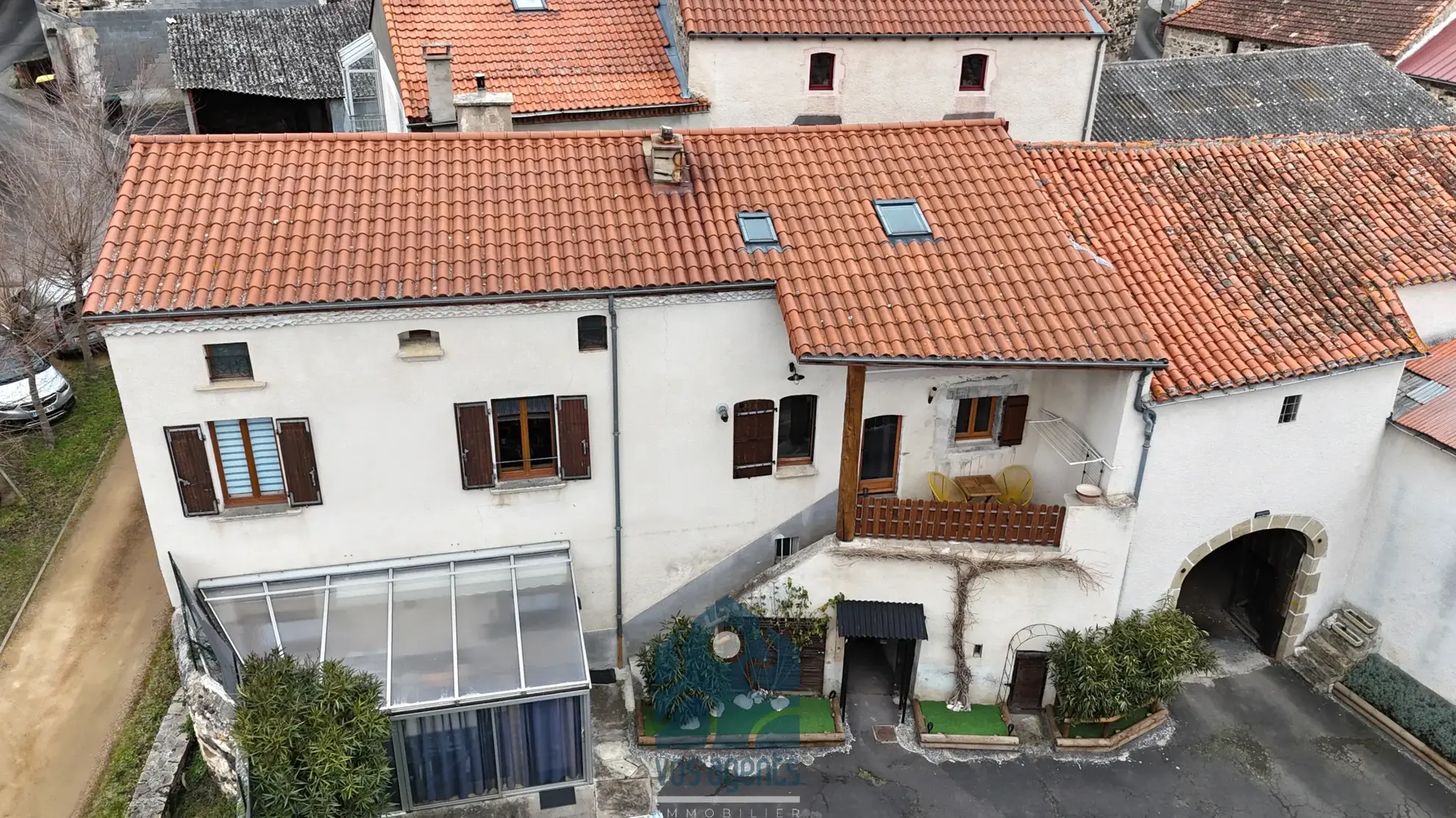 Magnifique maison de charme de 200 m² avec dépendances à Chidrac près d'Issoire 