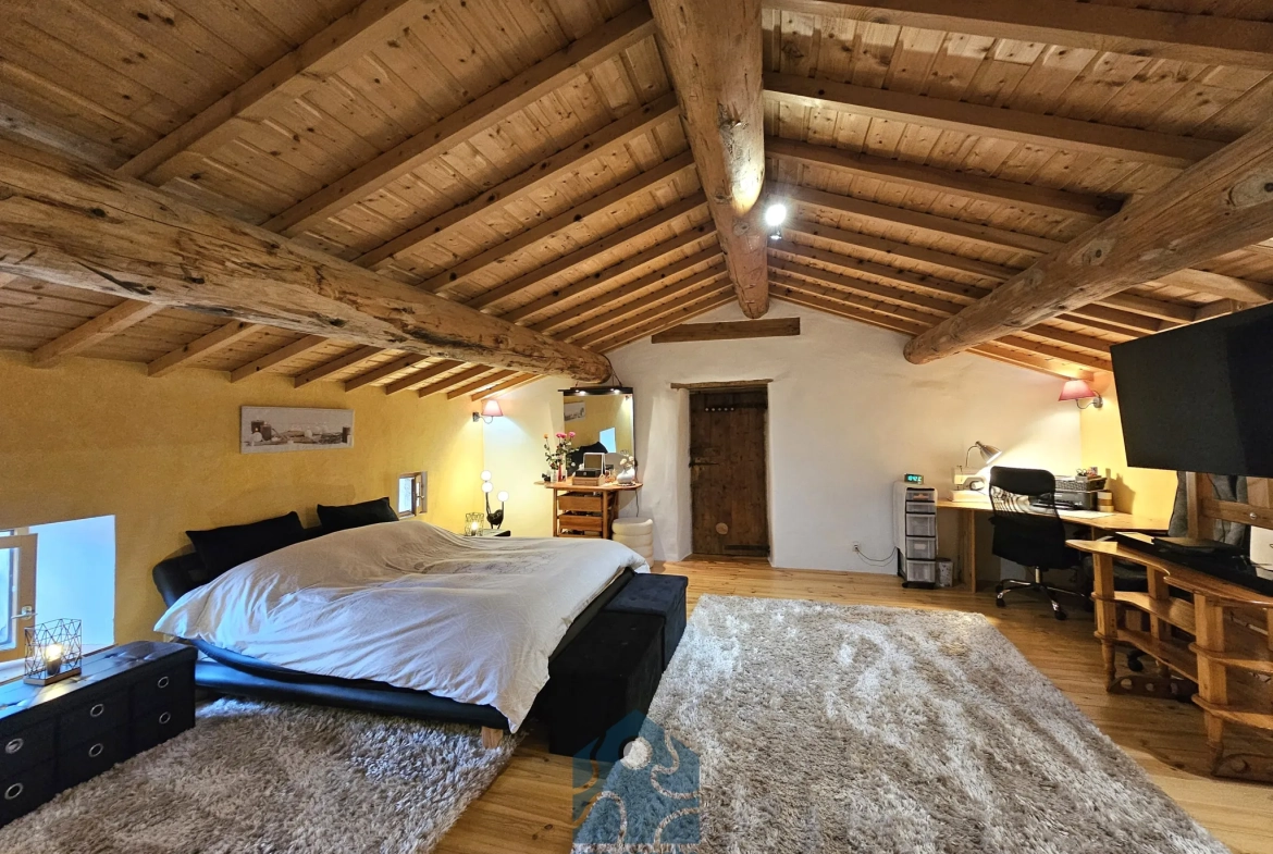Magnifique maison de charme de 200 m² avec dépendances à Chidrac près d'Issoire 