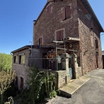 Maison en pierre à vendre à Saint Izaire, Aveyron - 5 chambres, terrasse, village de caractère
