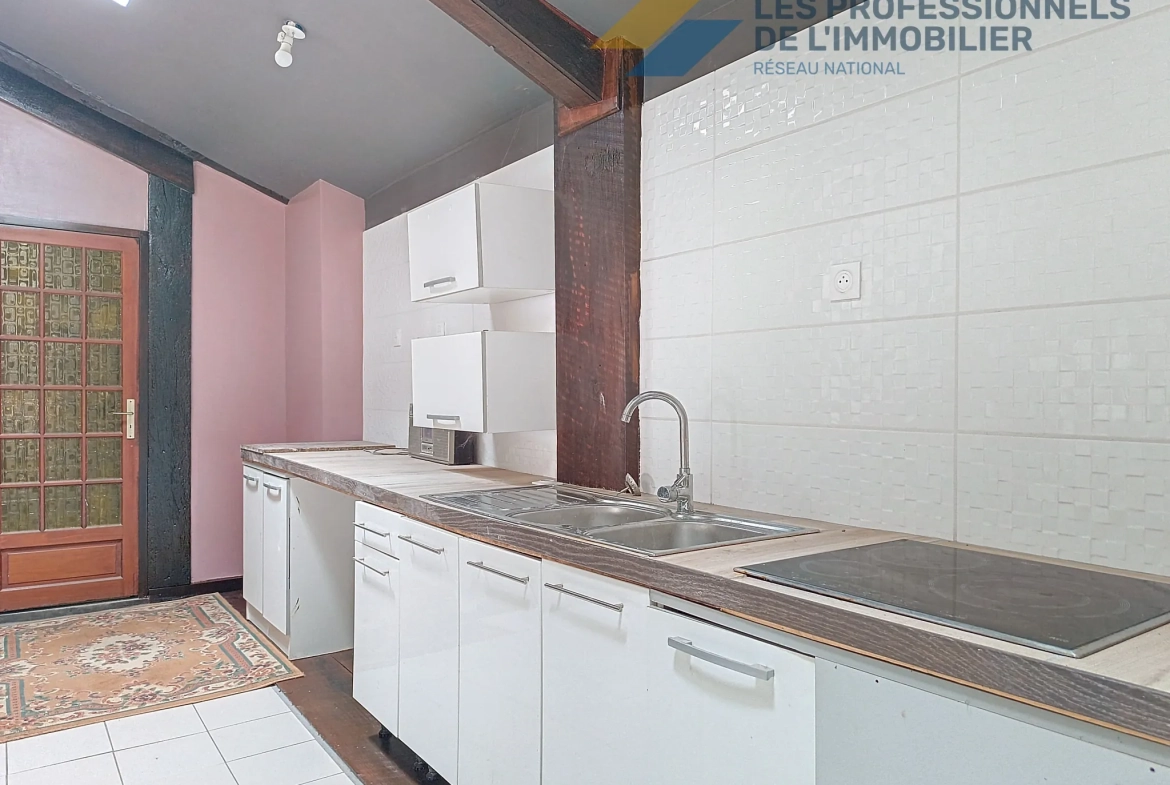 Maison en pierre de 177 m² avec fort potentiel à Rieux 56350 