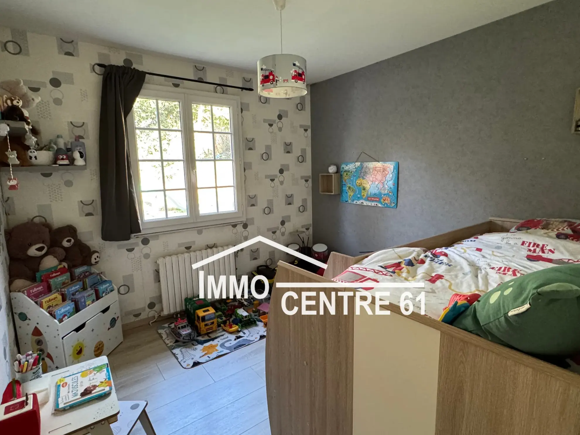 Maison Plain-Pied à Carrouges avec Jardin et Champs - 85 m² 