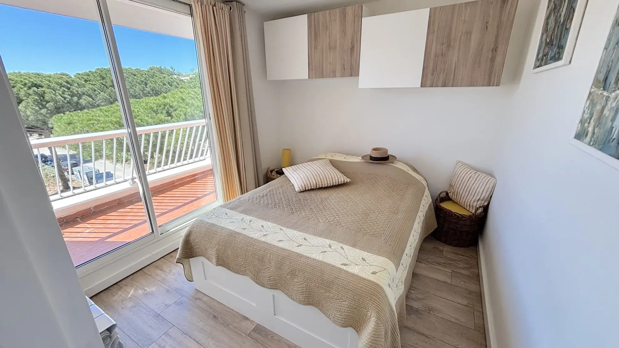 Appartement F2 rénové avec deux terrasses à La Grande Motte le Ponant 