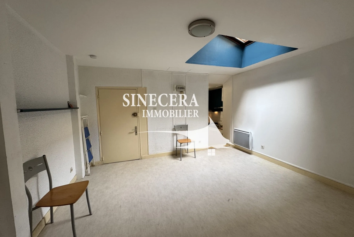 Studio de 23m² à vendre à Périgueux, idéal pour investissement ou résidence étudiante 