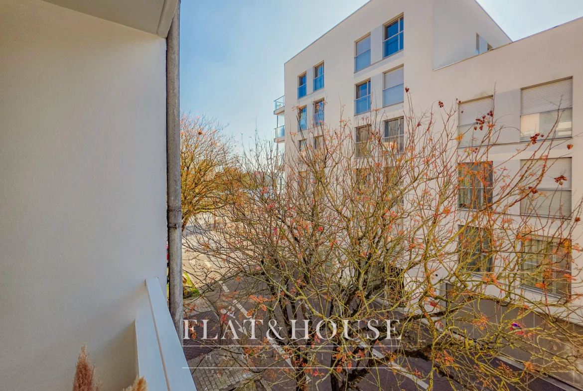 Appartement T3 rénové 59 m² avec parking à Nantes - DPE D 