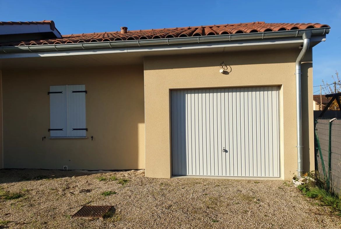 Maison neuve de 90 m² à Chaveyriat avec jardin et garage 