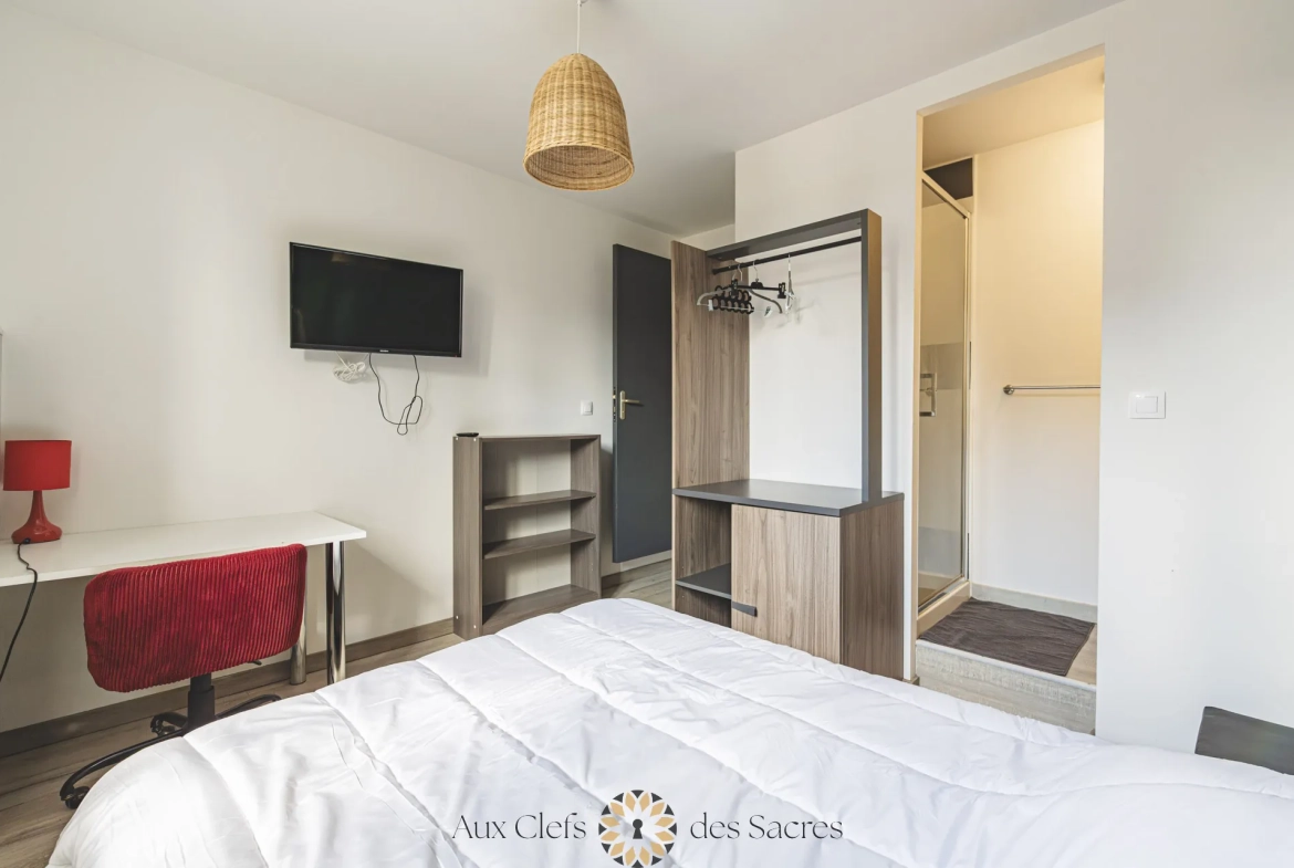 Appartement T5 lumineux à vendre à Reims – Dernier étage, 91 m² 
