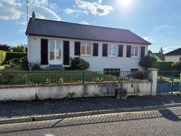 À vendre pavillon de 96 m² avec sous-sol à Alençon - 4 chambres et jardin