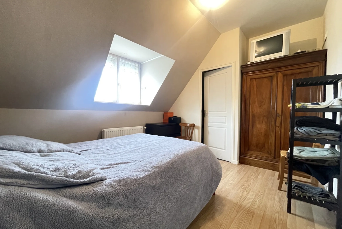 Charmante maison en pierre avec terrain à Rilhac-Xaintrie – 2 chambres, terrasse et garage 