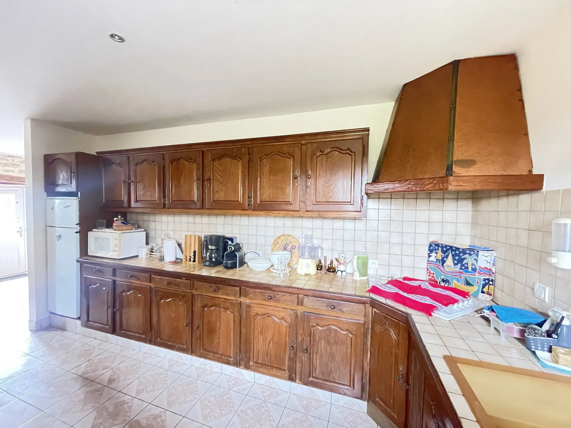 Charmante maison en pierre avec terrain à Rilhac-Xaintrie – 2 chambres, terrasse et garage 