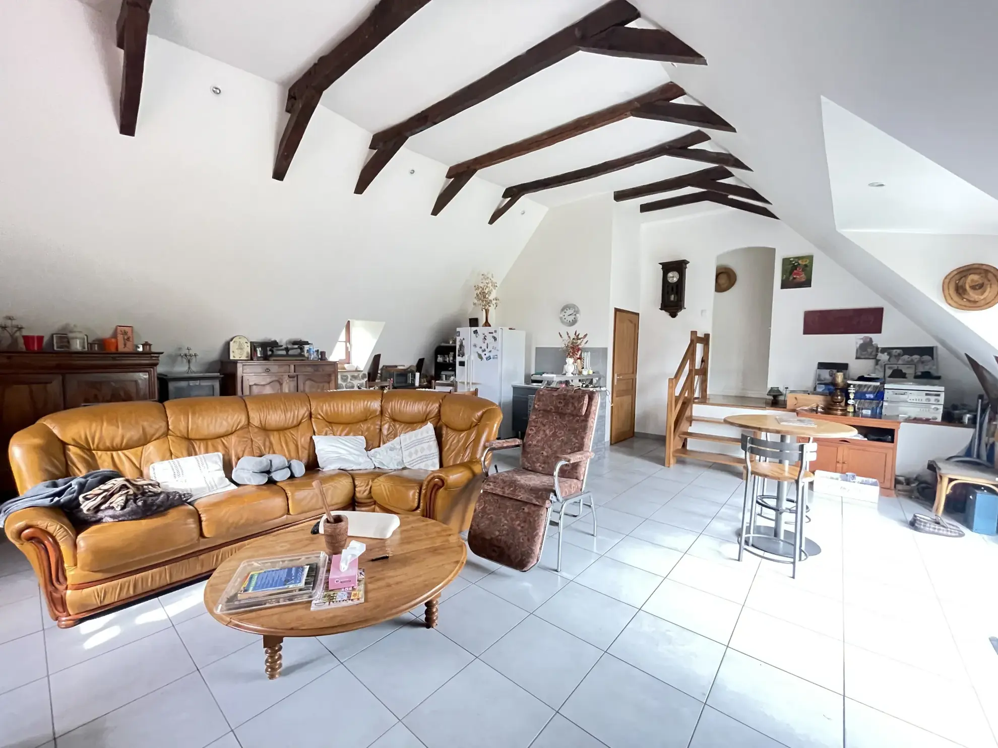 Charmante maison en pierre avec terrain à Rilhac-Xaintrie – 2 chambres, terrasse et garage 