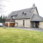 Charmante maison en pierre avec terrain à Rilhac-Xaintrie – 2 chambres, terrasse et garage