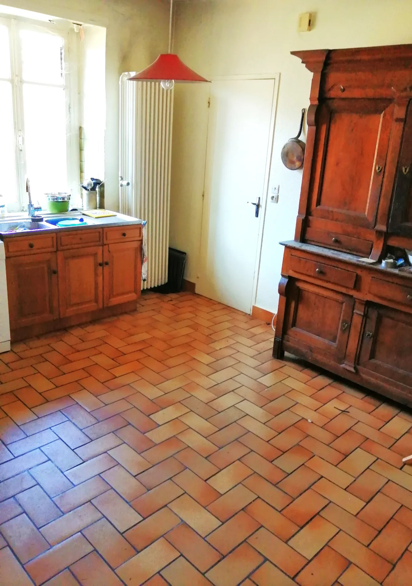 Maison spacieuse à Baume-les-Dames avec grand terrain et potentiel locatif 
