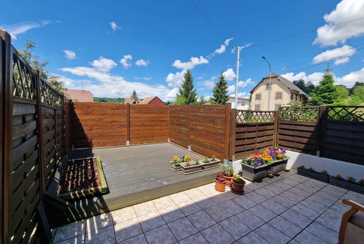 Magnifique appartement en triplex de 104 m² avec terrasse à Bettendorf 