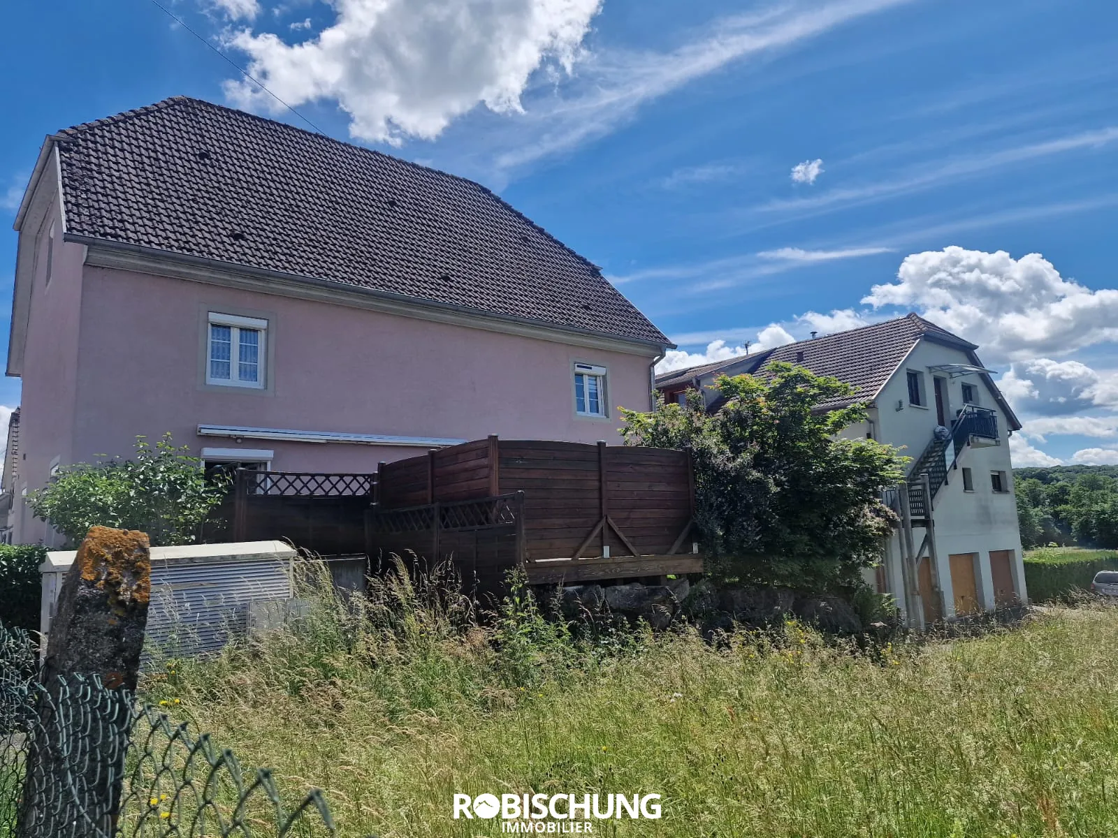 Magnifique appartement en triplex de 104 m² avec terrasse à Bettendorf 