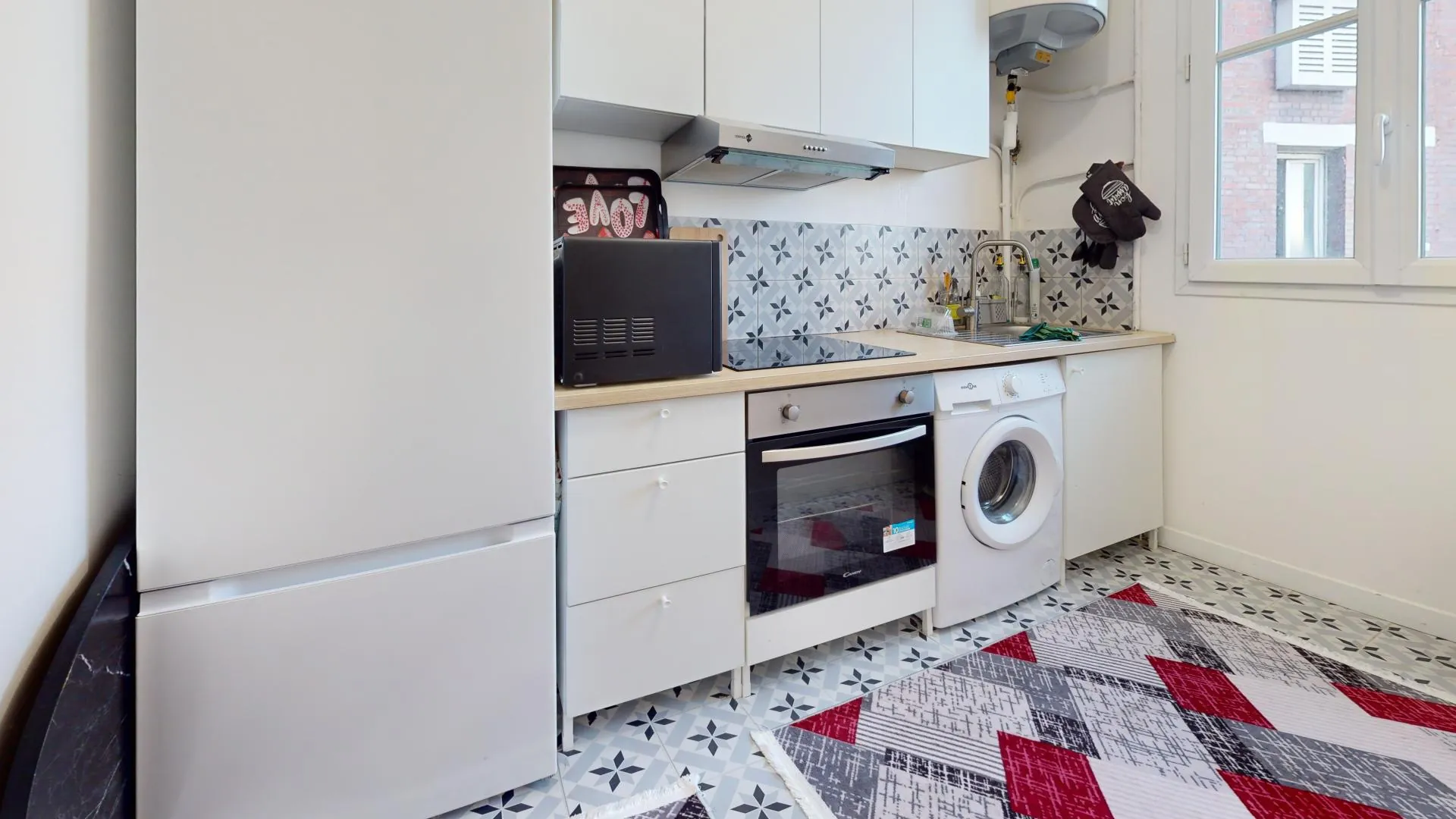 Appartement F2 à 200 m du RER B de Drancy, rénové, loué 950 € 