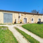 Maison à rénover avec dépendance sur 3024 m² à Ste Radegonde