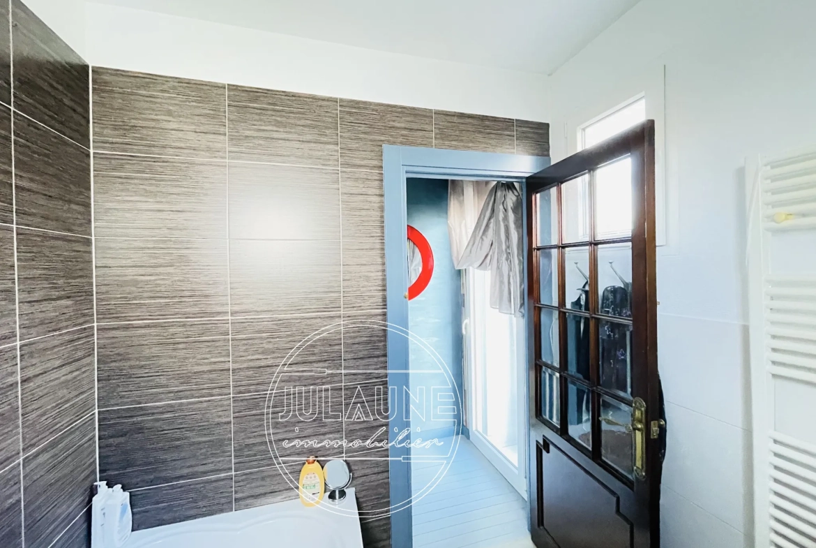 Maison à Couzeix de 86 m² avec terrasse, garage et 3 chambres 