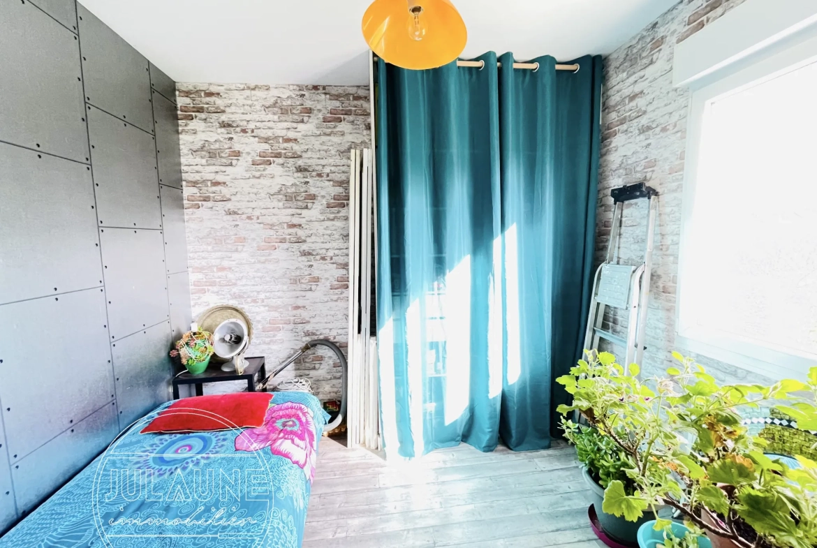 Maison à Couzeix de 86 m² avec terrasse, garage et 3 chambres 