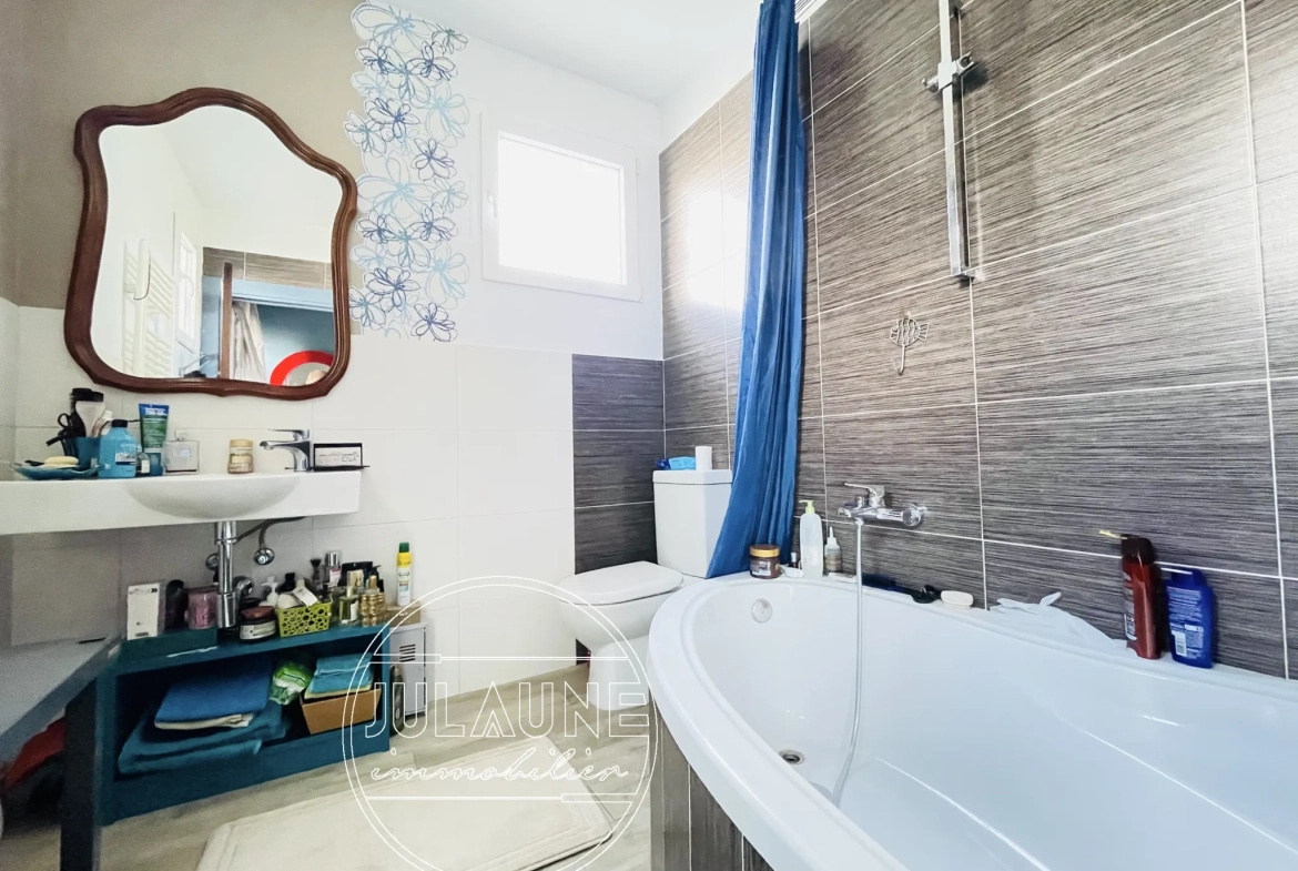 Maison à Couzeix de 86 m² avec terrasse, garage et 3 chambres 