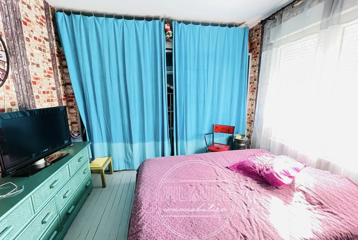 Maison à Couzeix de 86 m² avec terrasse, garage et 3 chambres 