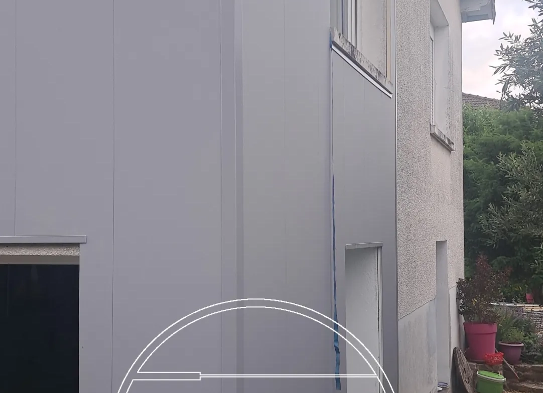 Maison à Couzeix de 86 m² avec terrasse, garage et 3 chambres 