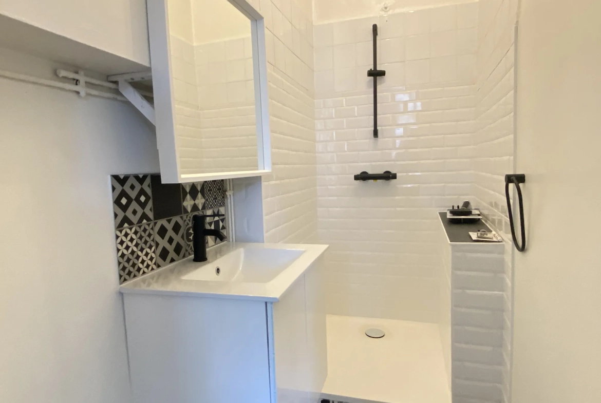 Appartement 2 pièces rénové en plein centre de Perpignan - Investissement ou pied-à-terre 