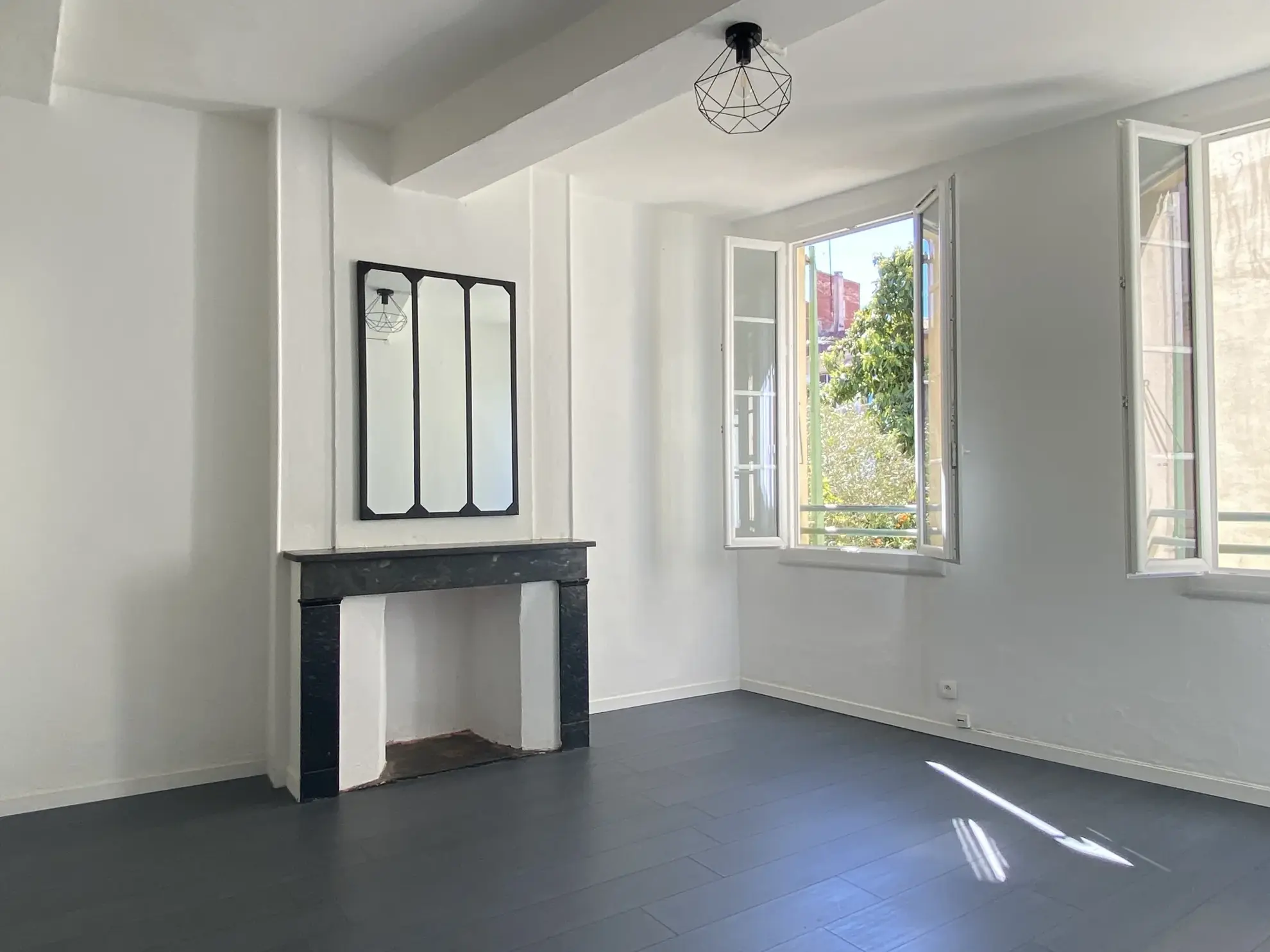 Appartement 2 pièces rénové en plein centre de Perpignan - Investissement ou pied-à-terre 