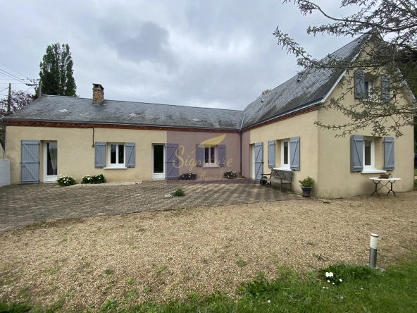 Maison à vendre à Change avec terrain de 4200 m², garage, bureau et cheminée