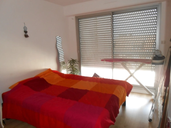 Appartement T2 avec Balcon et Parking au Centre de Niort - 55m² 