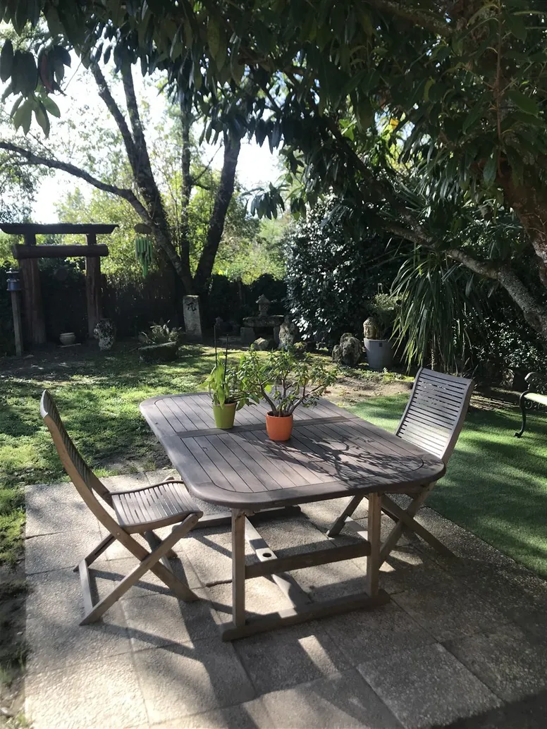 Maison à vendre de 135 m² avec piscine et terrain arboré à Budos, proche Illats 