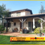 Maison à vendre de 135 m² avec piscine et terrain arboré à Budos, proche Illats