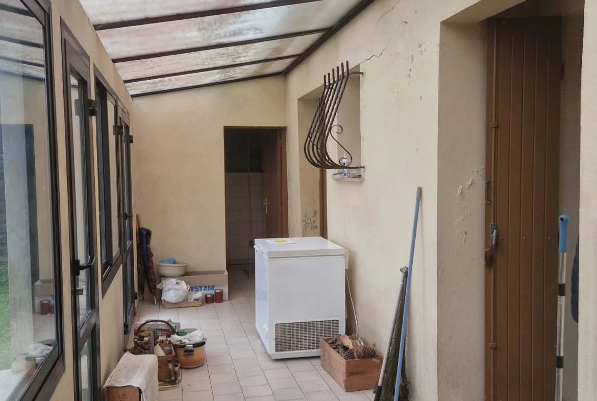 Belle maison en pierre à Macau à 20 km de Bordeaux à rénover 