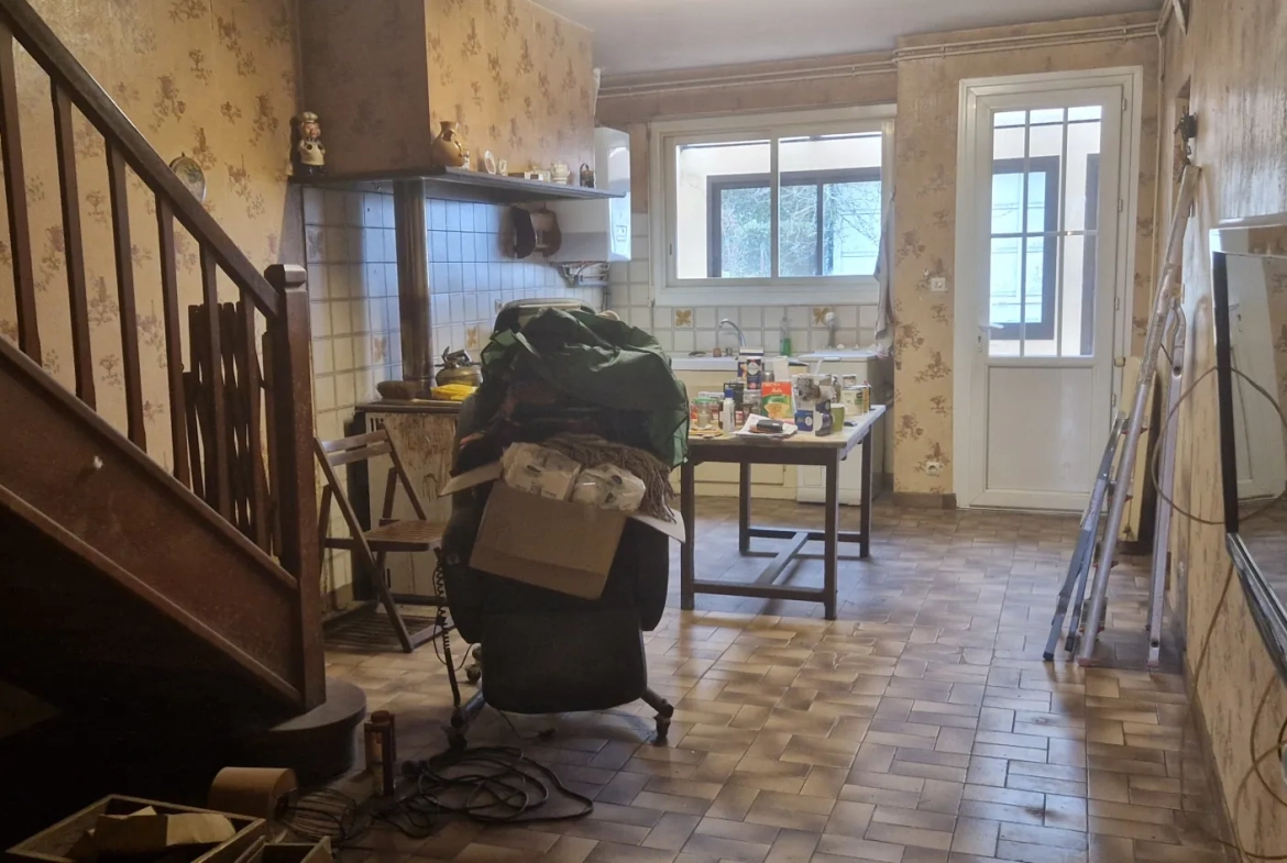 Belle maison en pierre à Macau à 20 km de Bordeaux à rénover 
