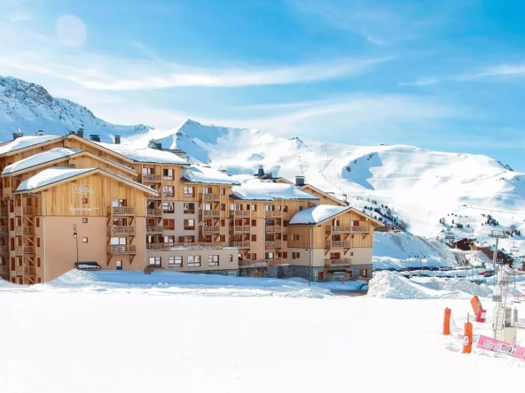 Investissement immobilier en résidence haut de gamme avec bail commercial à La Plagne Tarentaise