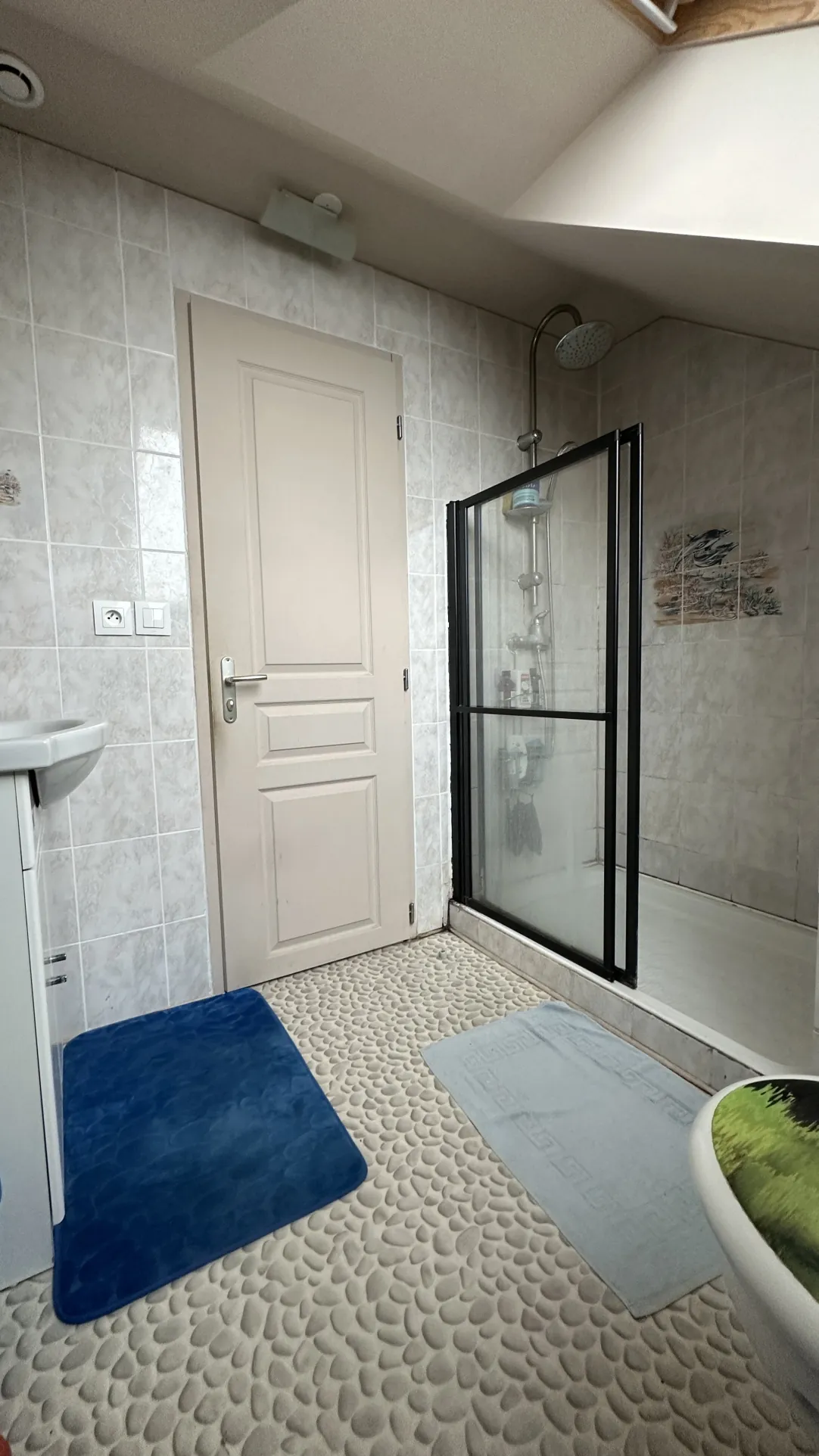 Maison avec piscine chauffée, garage et 5 chambres à Lieurey 27560 