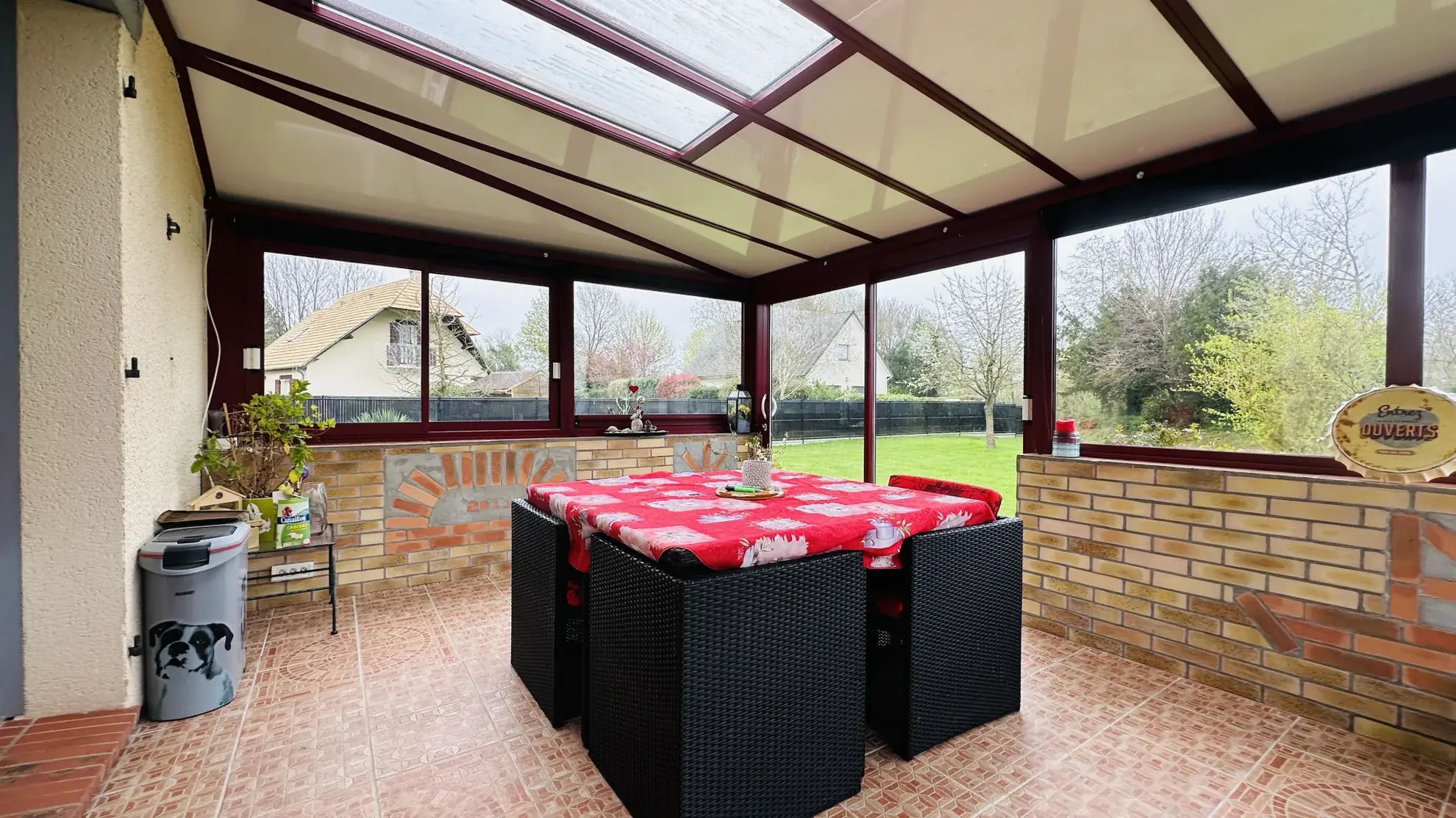 Maison avec piscine chauffée, garage et 5 chambres à Lieurey 27560 