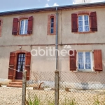 Maison à vendre à Roumazieres Loubert, 4 chambres, dépendances, terrain clos 446 m²