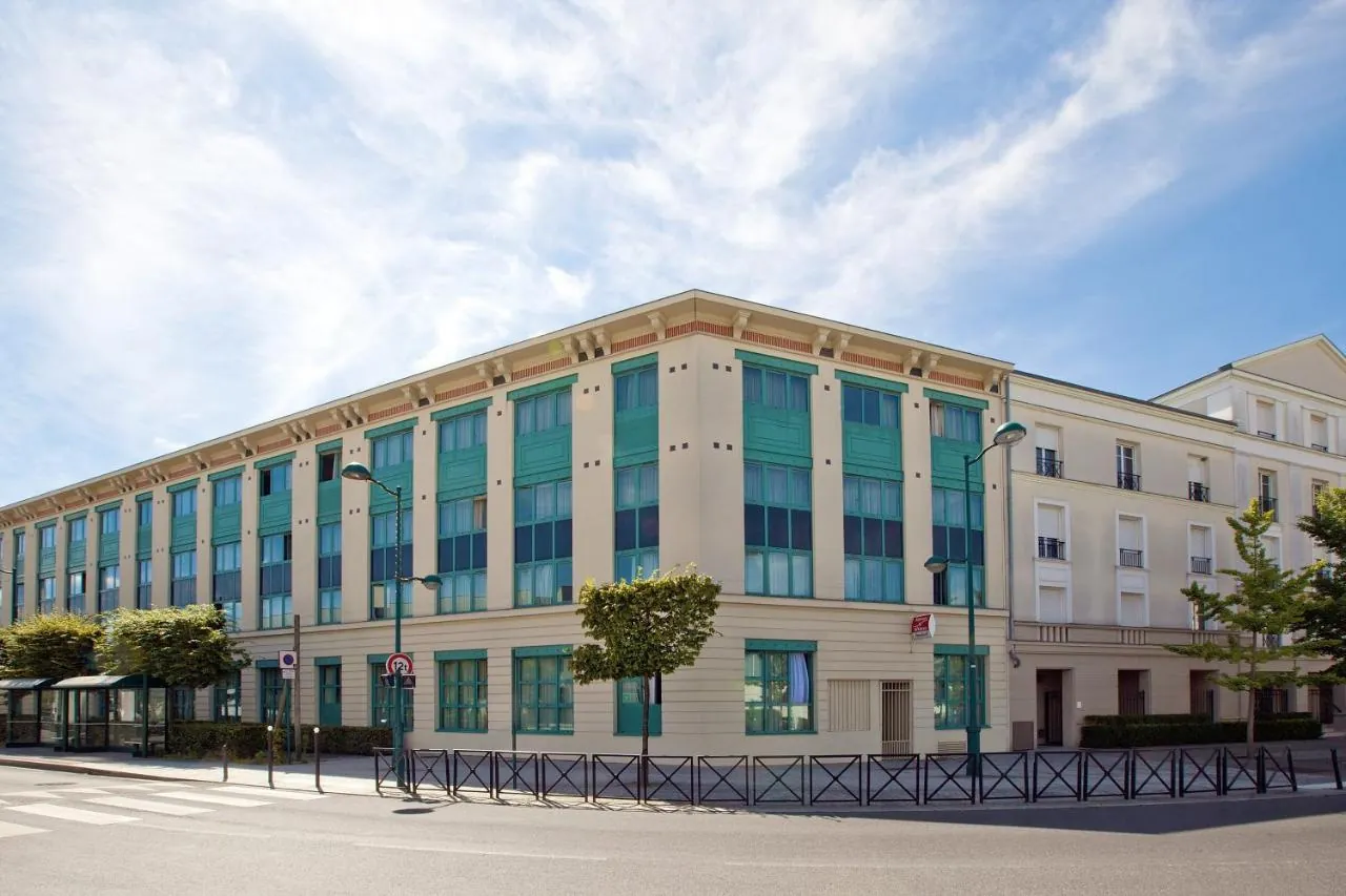 Investissement locatif en studio meublé à Serris – Bail jusqu'en 2025 