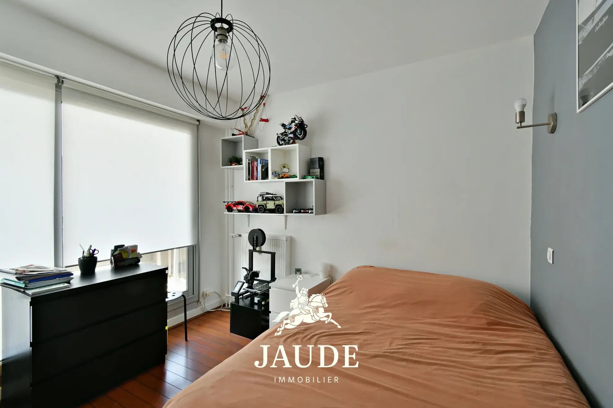 Appartement 96 m² avec terrasse, garage, et cave à Clermont-Ferrand 
