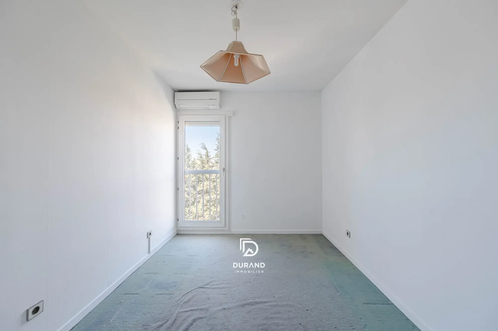 Appartement 3 pièces à Marseille 8e - Vieille Chapelle avec garage et balcon 