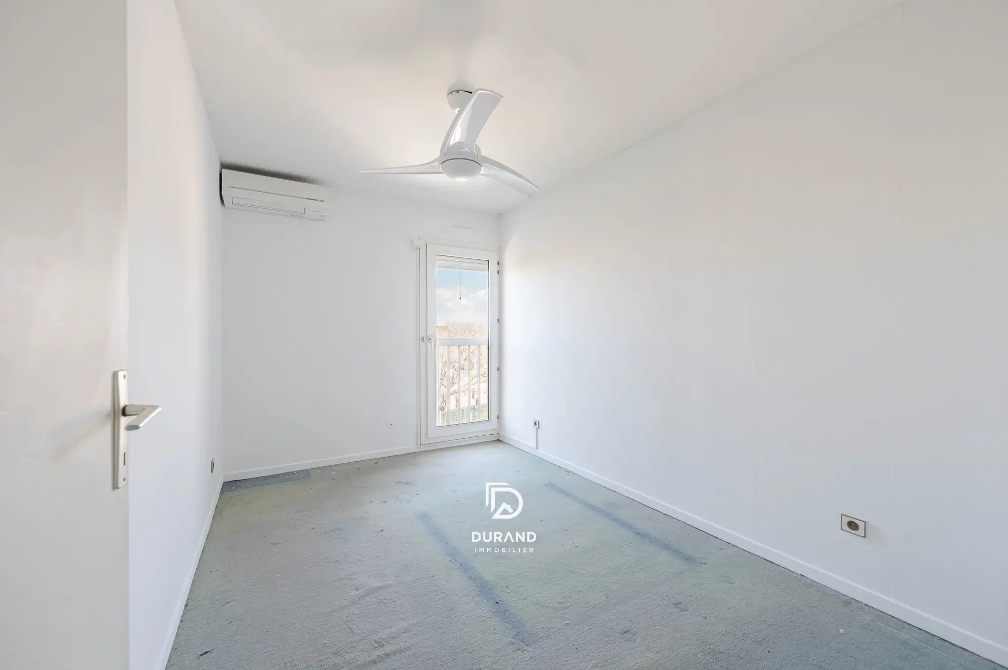Appartement 3 pièces à Marseille 8e - Vieille Chapelle avec garage et balcon 