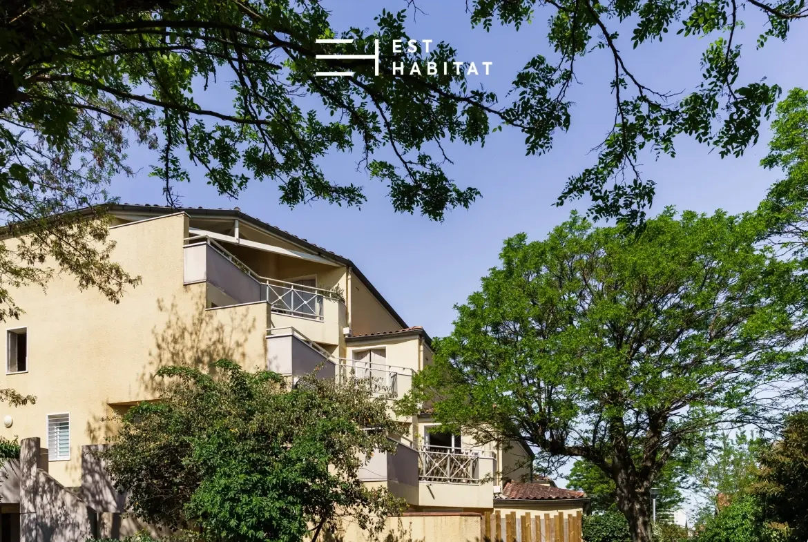Spacieux appartement T3/4 avec terrasse et vue à Toulouse Côte Pavée 