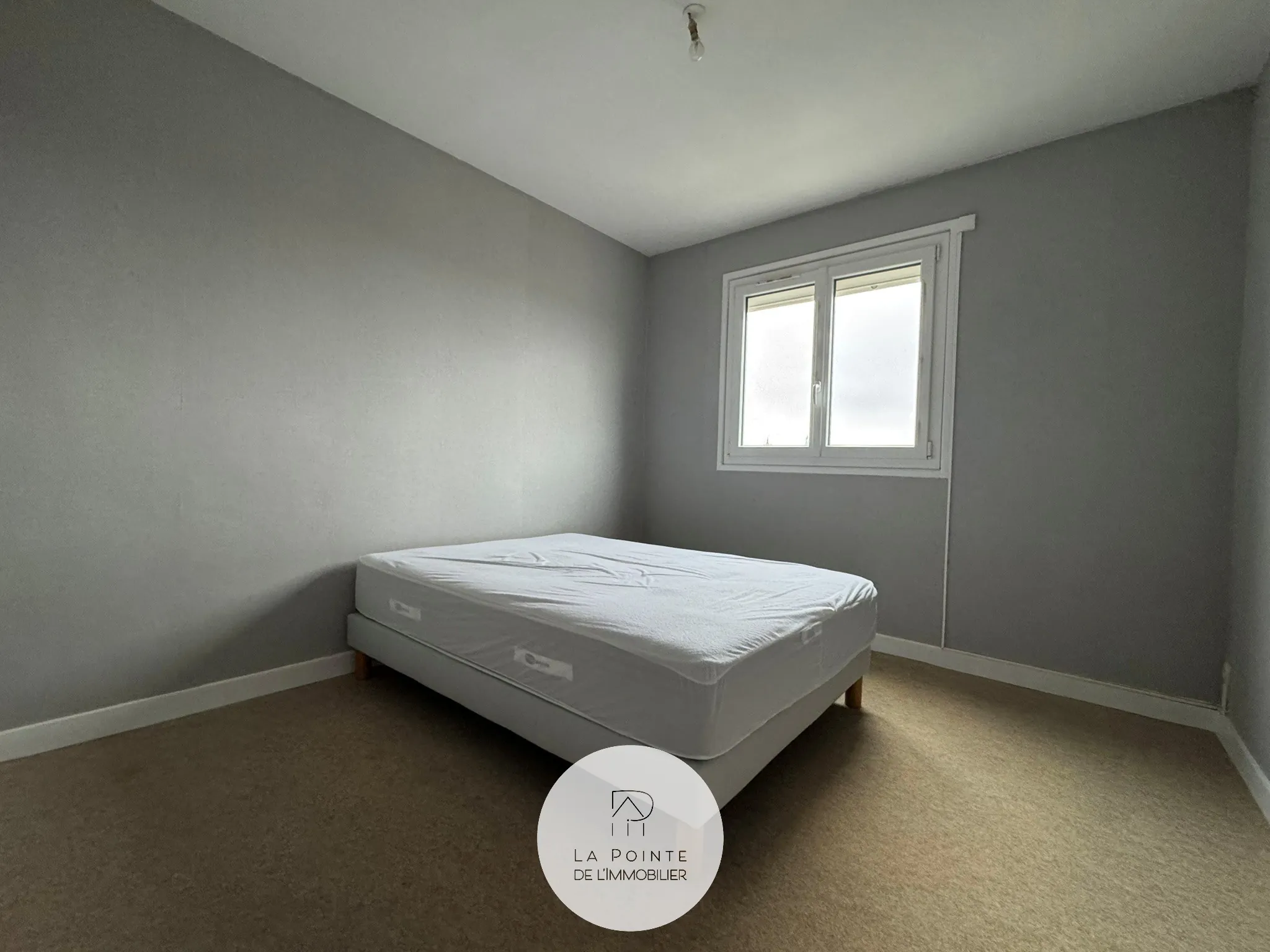 Appartement T4 lumineux avec balcon à Saint-Brieuc proche gare 