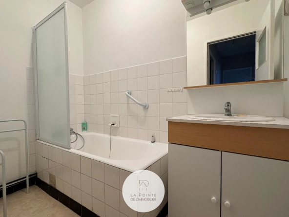 Appartement T4 lumineux avec balcon à Saint-Brieuc proche gare 