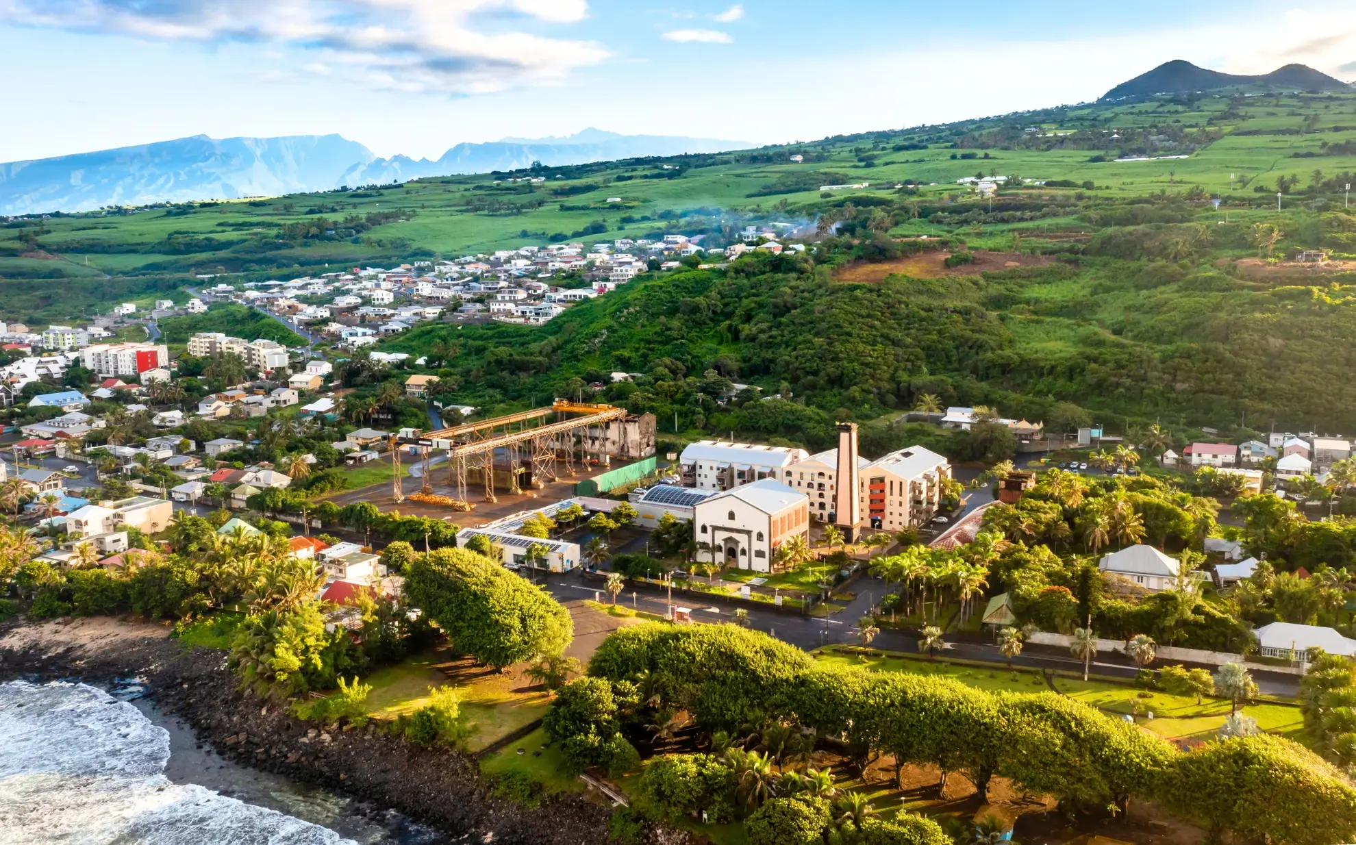 Terrain constructible dans le Sud de La Réunion à Saint-Pierre - 368 m² 