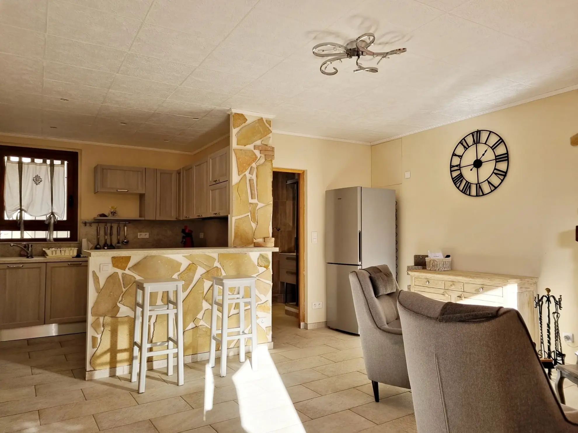 Appartement 3 pièces meublé avec terrasse et vue panoramique à Belvédère 
