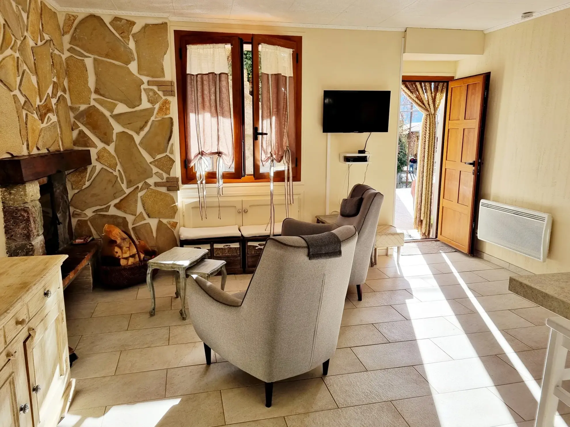 Appartement 3 pièces meublé avec terrasse et vue panoramique à Belvédère 