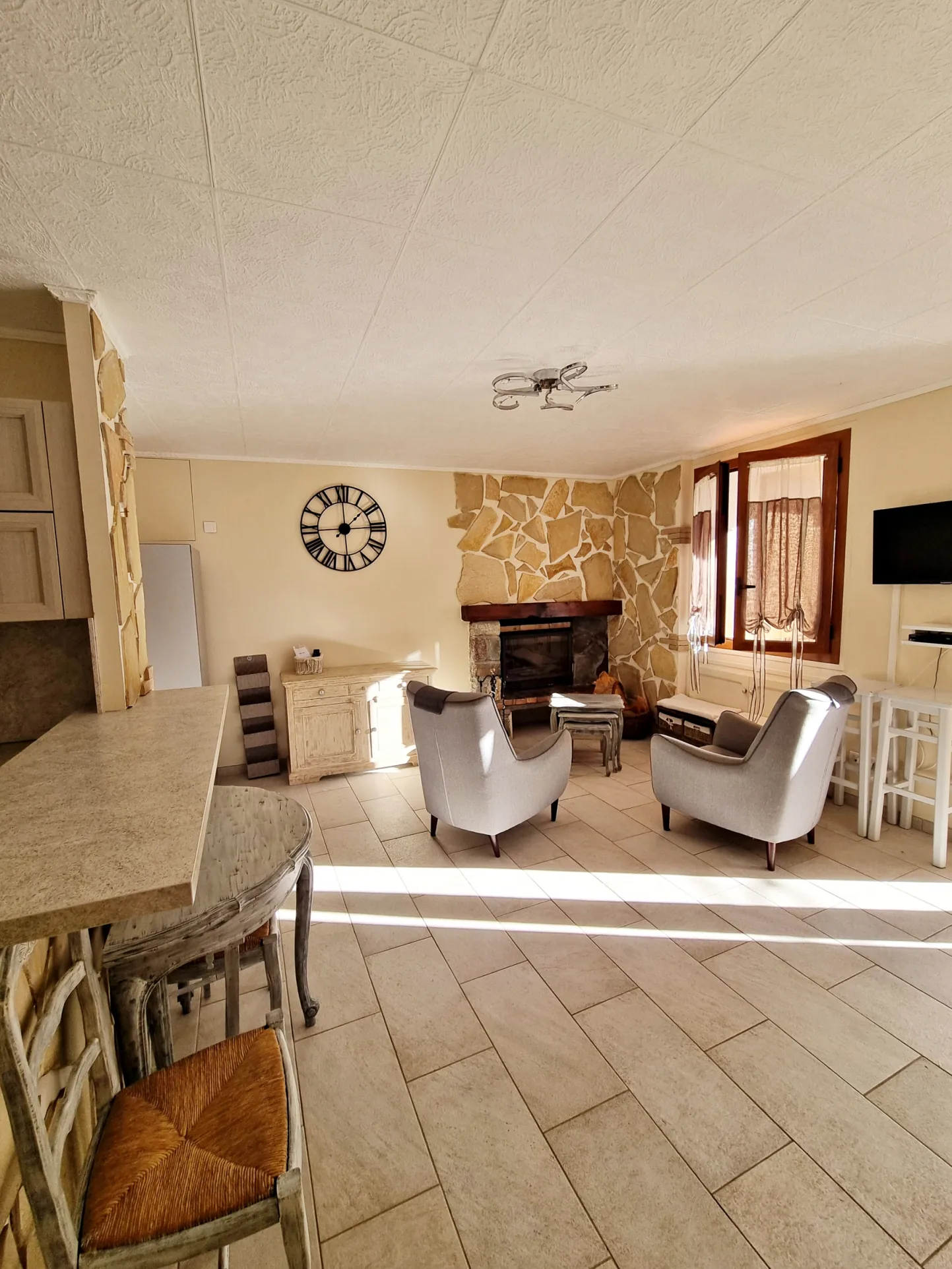Appartement 3 pièces meublé avec terrasse et vue panoramique à Belvédère 